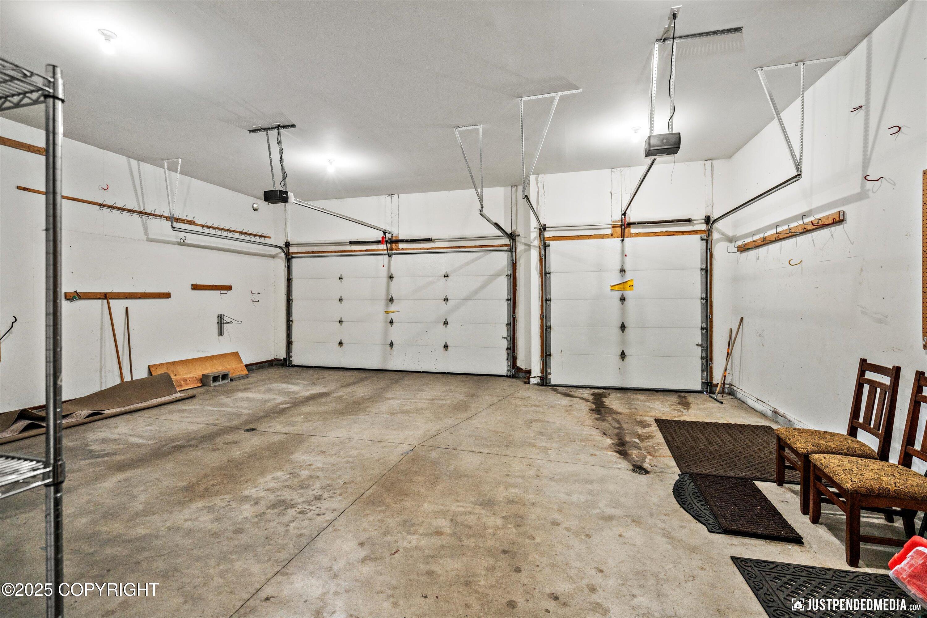 Eagle River, Alaska 99577, United States, 4 Bedrooms Bedrooms, ,3 BathroomsBathrooms,Residential,Active,221436