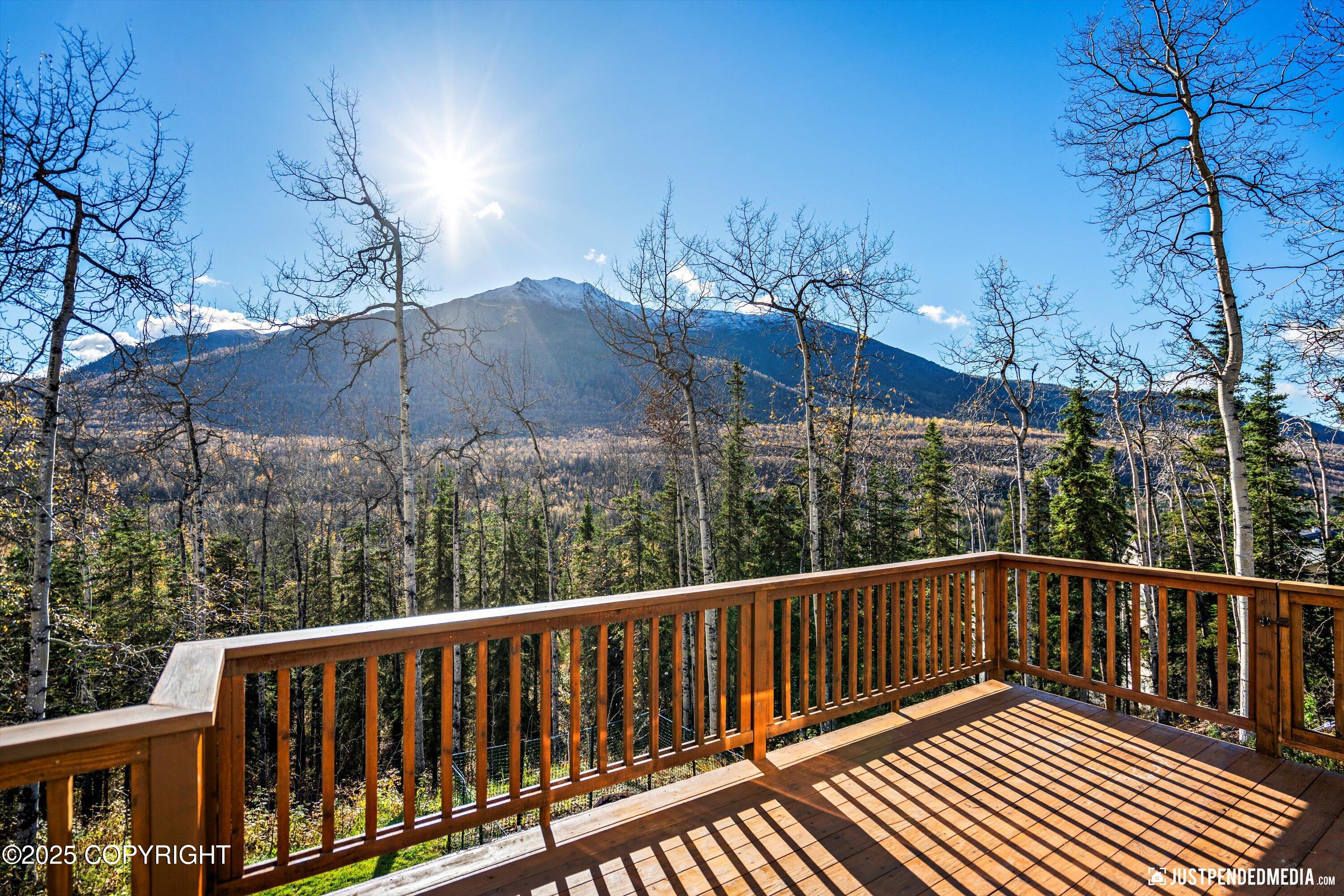 Eagle River, Alaska 99577, United States, 4 Bedrooms Bedrooms, ,3 BathroomsBathrooms,Residential,Active,221436