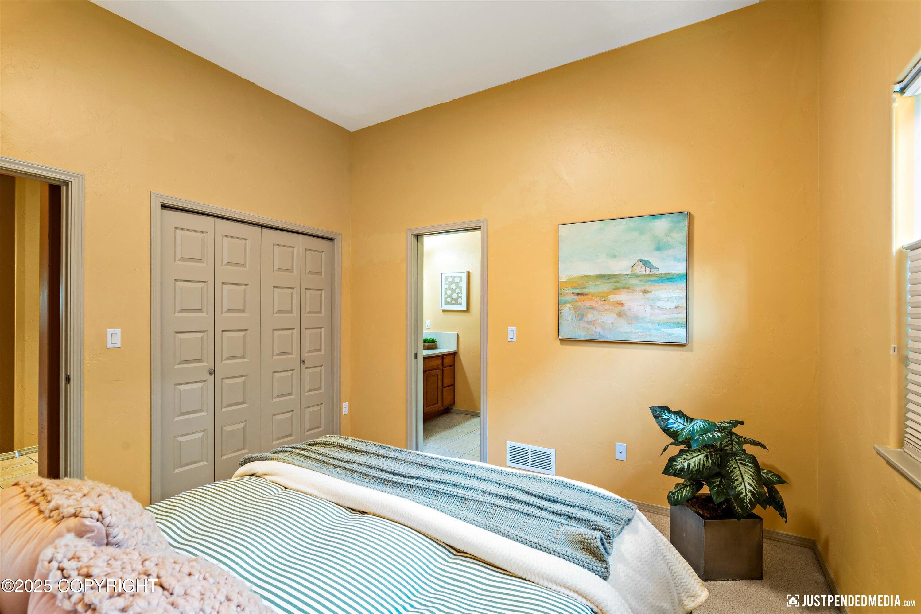 Eagle River, Alaska 99577, United States, 4 Bedrooms Bedrooms, ,3 BathroomsBathrooms,Residential,Active,221436