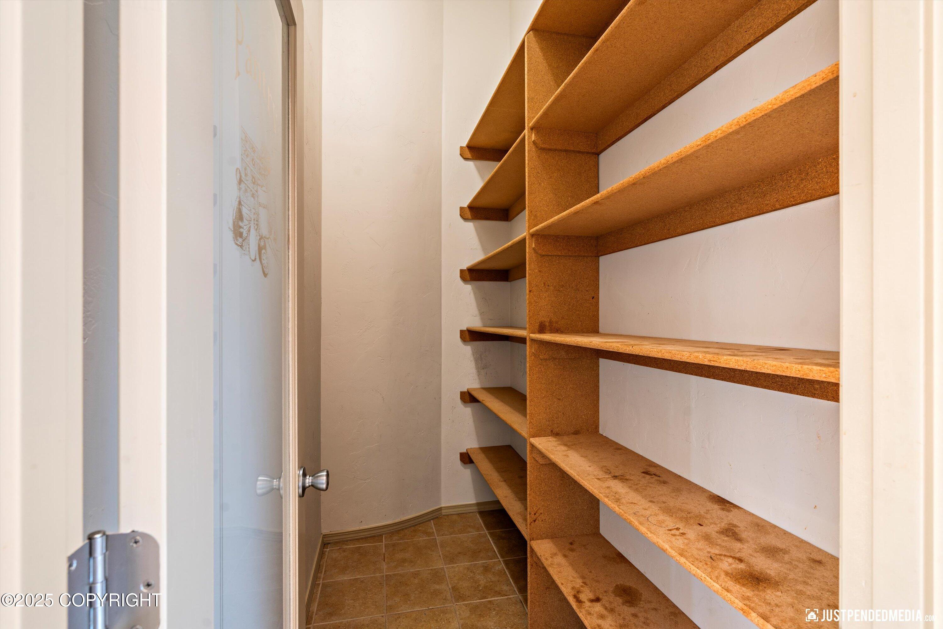 Eagle River, Alaska 99577, United States, 4 Bedrooms Bedrooms, ,3 BathroomsBathrooms,Residential,Active,221436