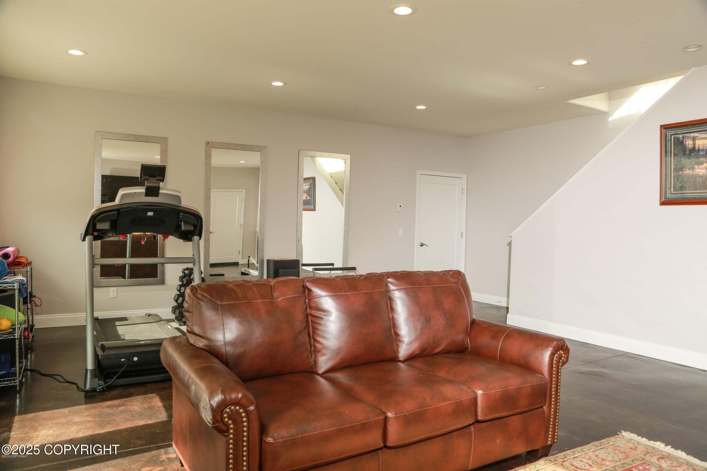 Homer, Alaska 99603, United States, 3 Bedrooms Bedrooms, ,4 BathroomsBathrooms,Residential,Active,98182