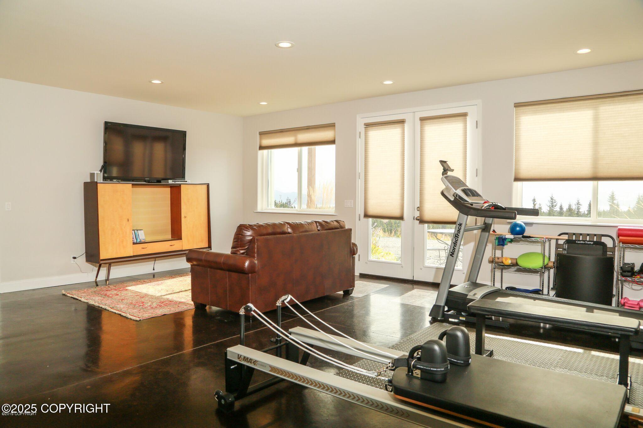 Homer, Alaska 99603, United States, 3 Bedrooms Bedrooms, ,4 BathroomsBathrooms,Residential,Active,98182