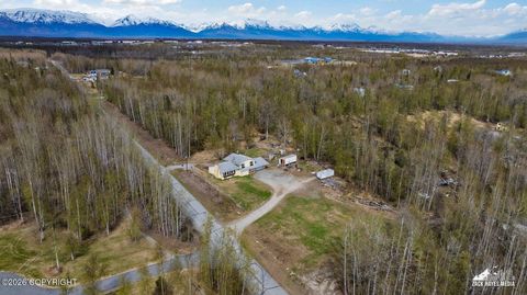 Photo of 2161 S Cotten Drive, Wasilla, AK 99654 (MLS # 26-5661)