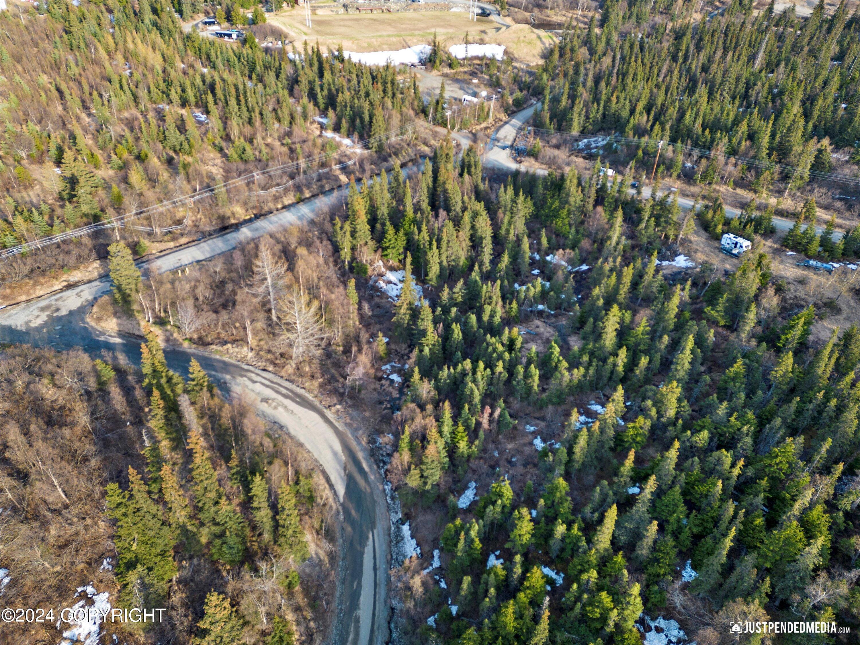 B2 L34 Finland Street, Anchorage, Alaska image 18