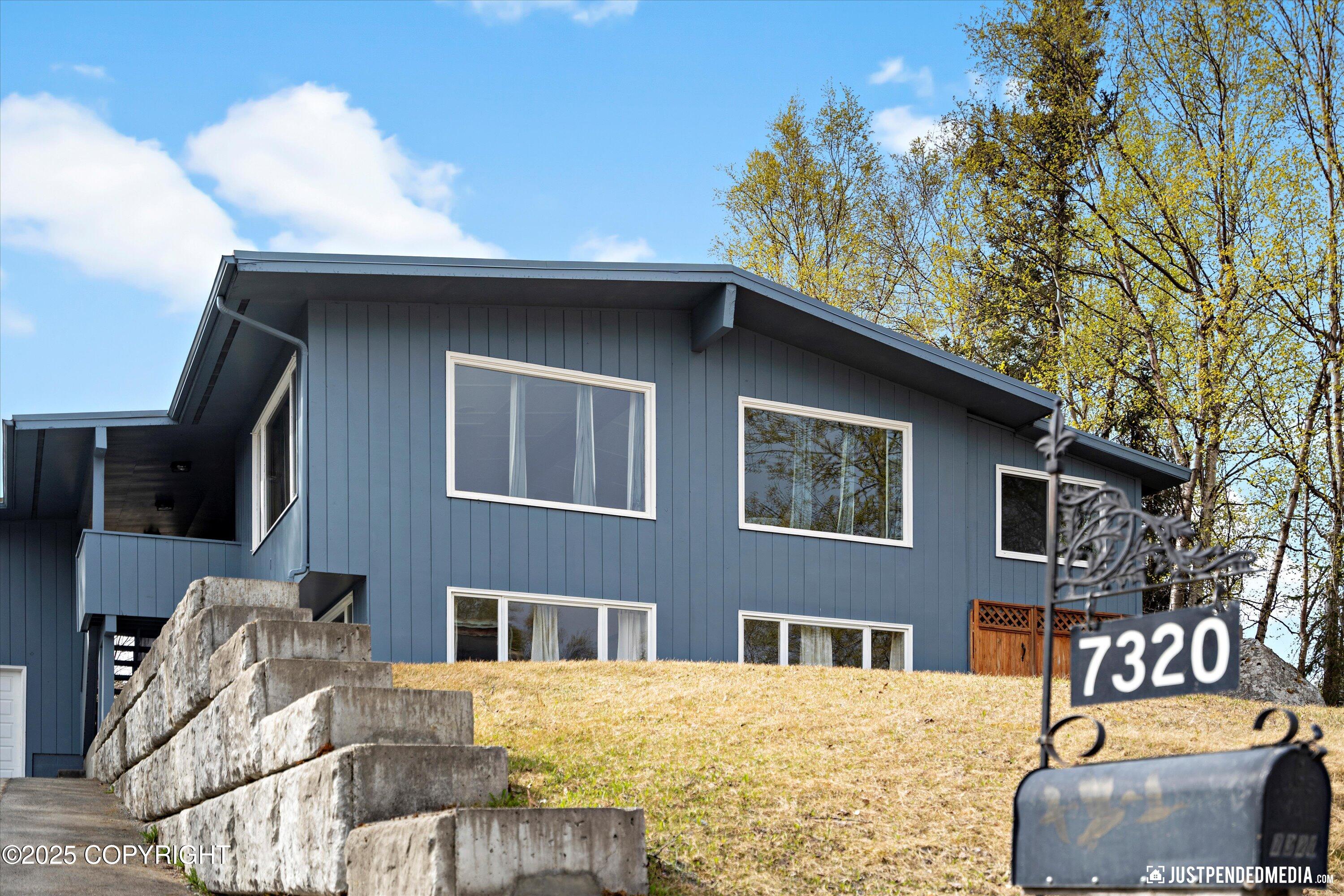 7320 Augustine Drive, Anchorage, Alaska image 5