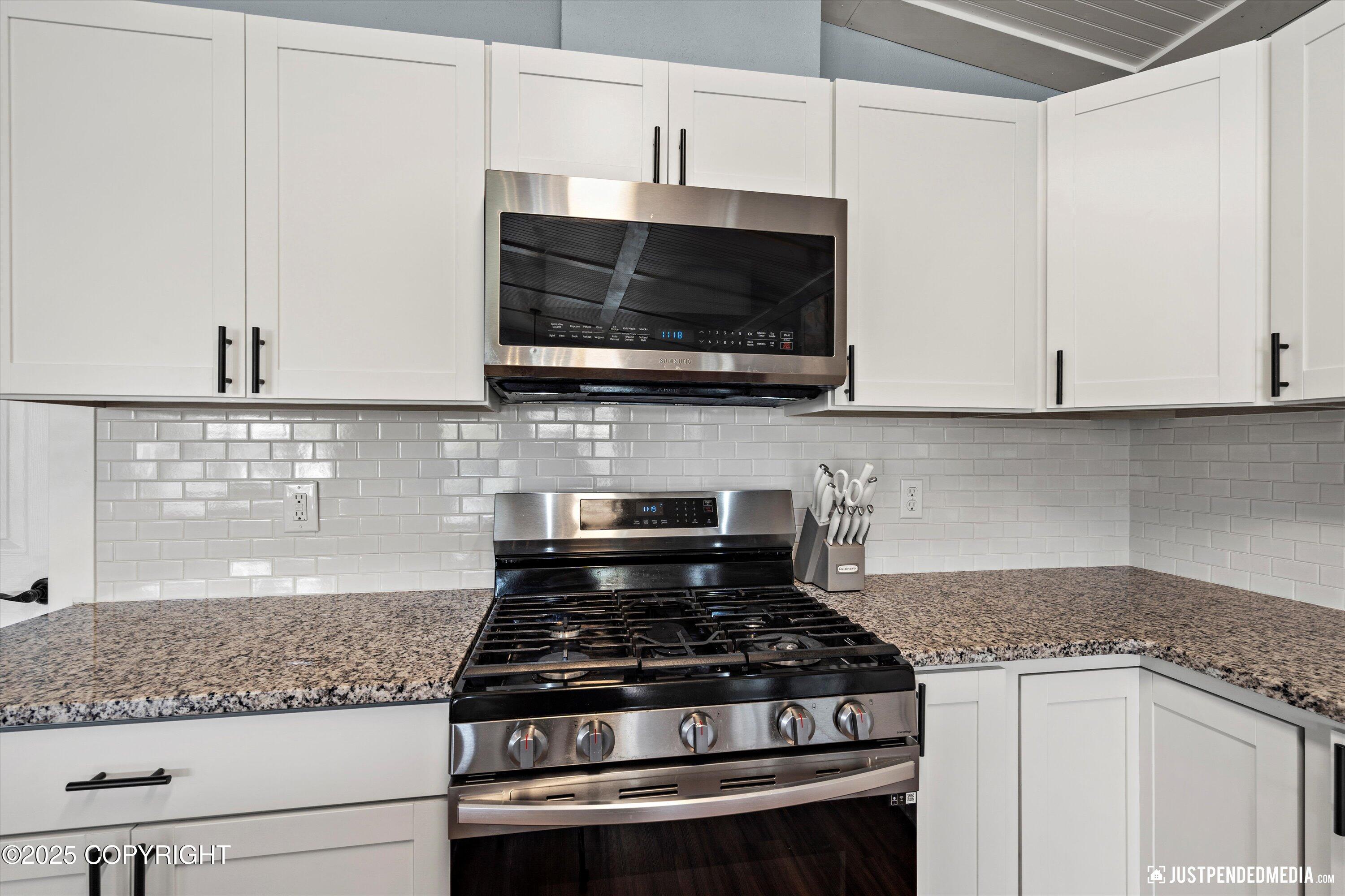 7320 Augustine Drive, Anchorage, Alaska image 18