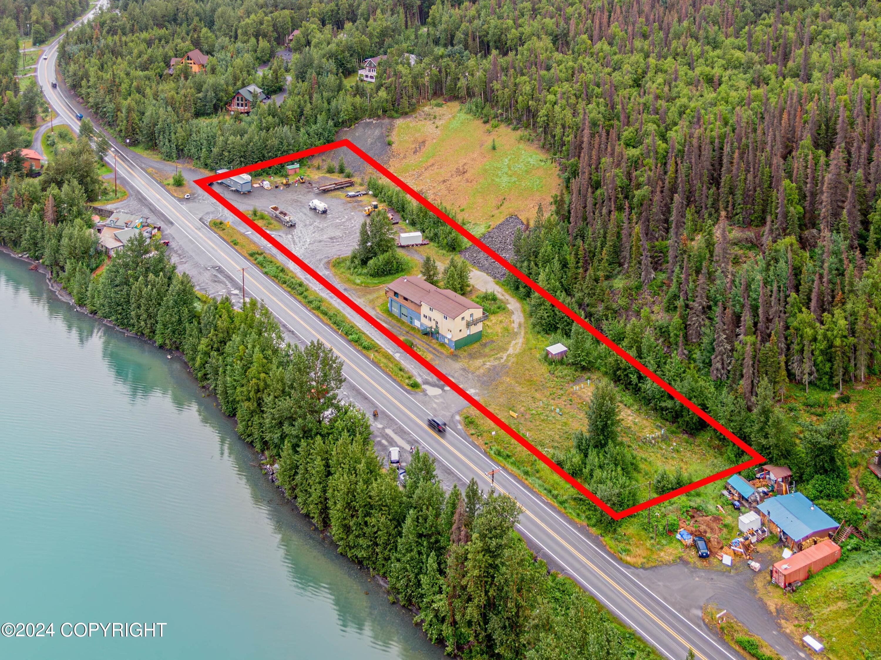 Cooper Landing, Alaska 99572, United States, 7 Bedrooms Bedrooms, ,5 BathroomsBathrooms,Residential,Pending,51647