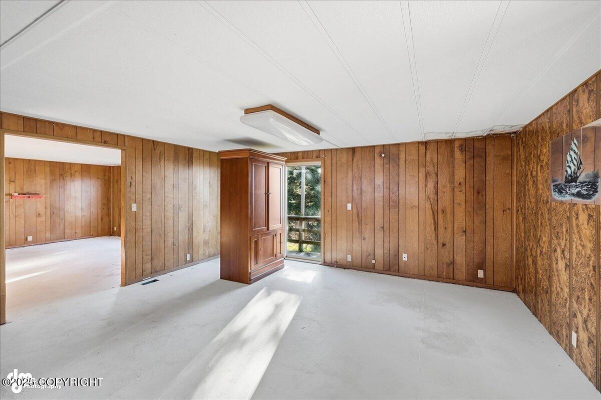 Homer, Alaska 99603, United States, 4 Bedrooms Bedrooms, ,2 BathroomsBathrooms,Residential,Active,236578