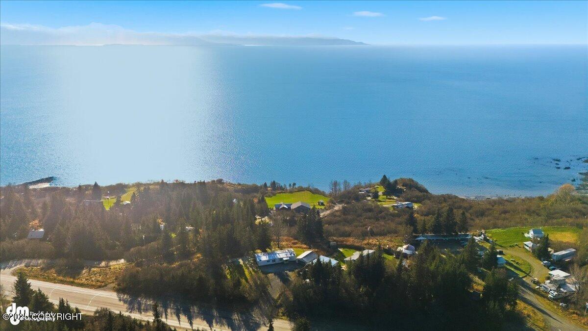 Homer, Alaska 99603, United States, 4 Bedrooms Bedrooms, ,2 BathroomsBathrooms,Residential,Active,236578