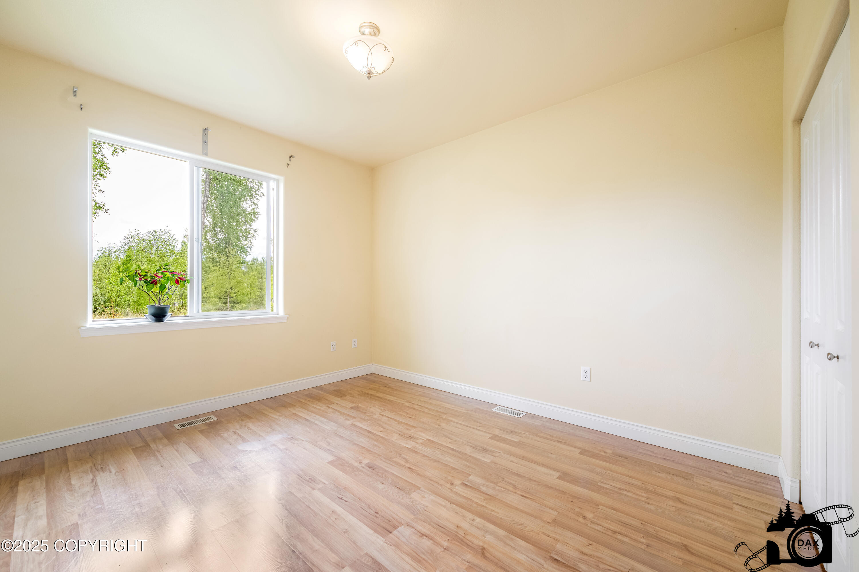 7655 W Richard Lee Circle, Wasilla, Alaska image 17