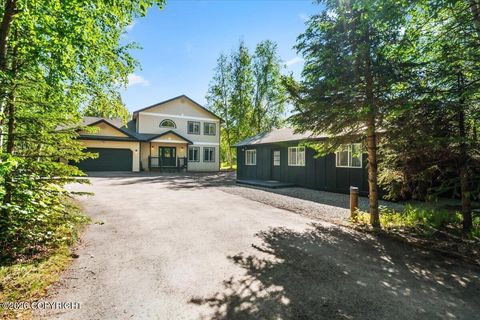 Homes For Sale - 524 E Silver Fox Lane<br/> Wasilla, AK 99654