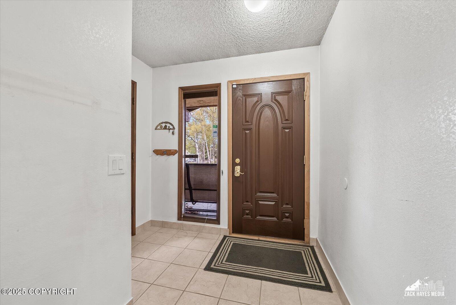 13381 Seacloud Circle, Anchorage, Alaska image 5