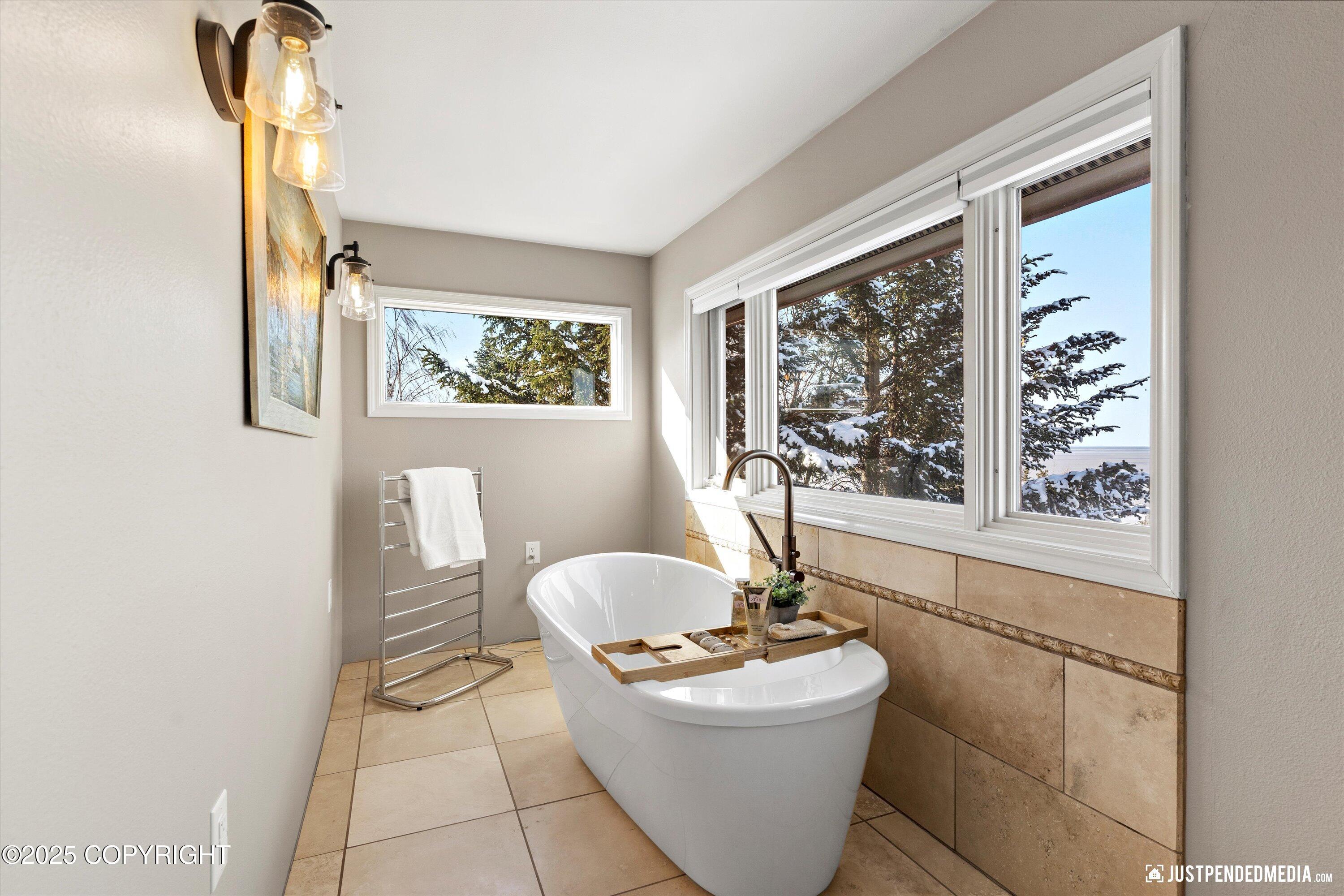 18620 Kittiwake Circle, Anchorage, Alaska image 43