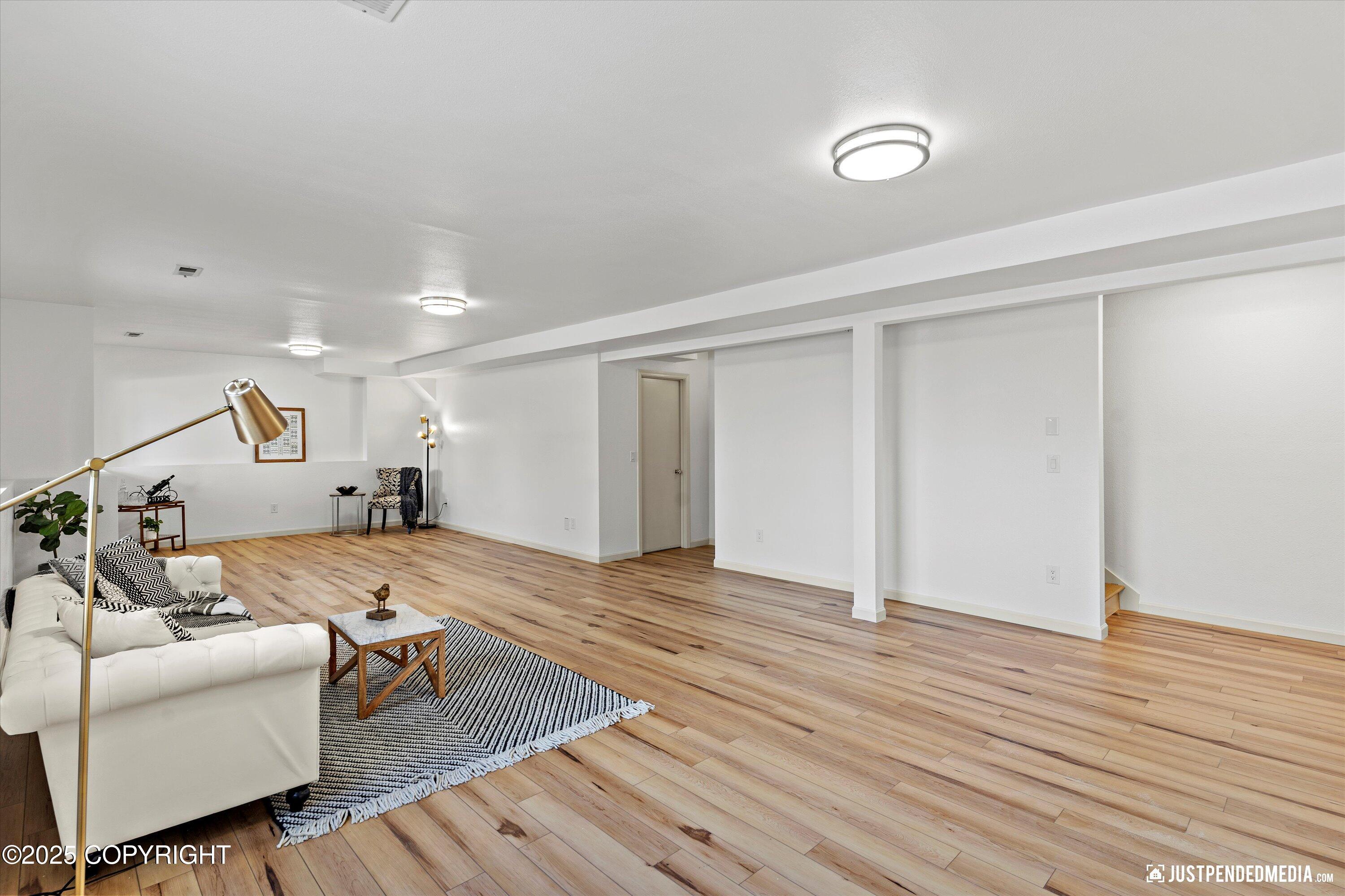 18620 Kittiwake Circle, Anchorage, Alaska image 29
