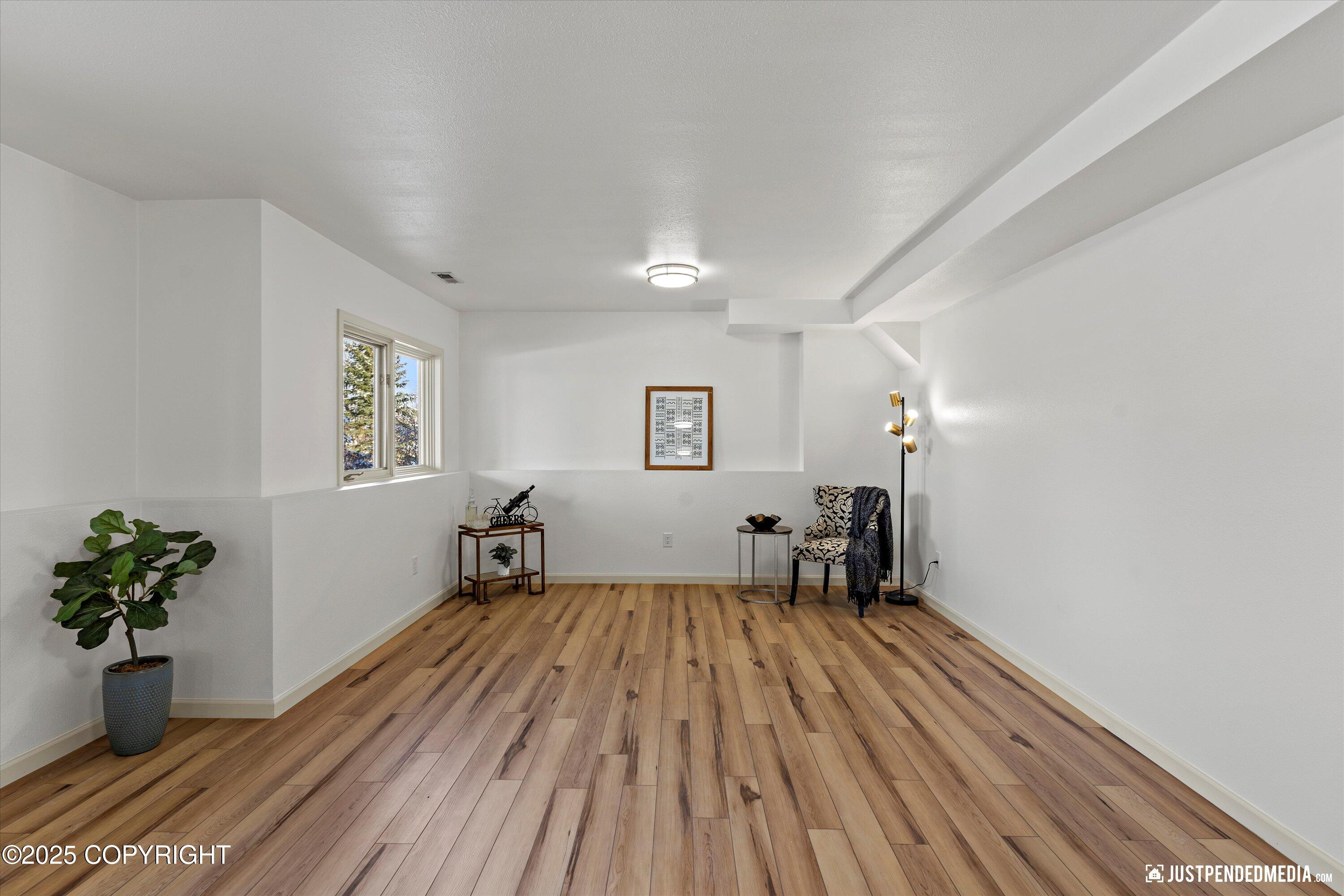 18620 Kittiwake Circle, Anchorage, Alaska image 30