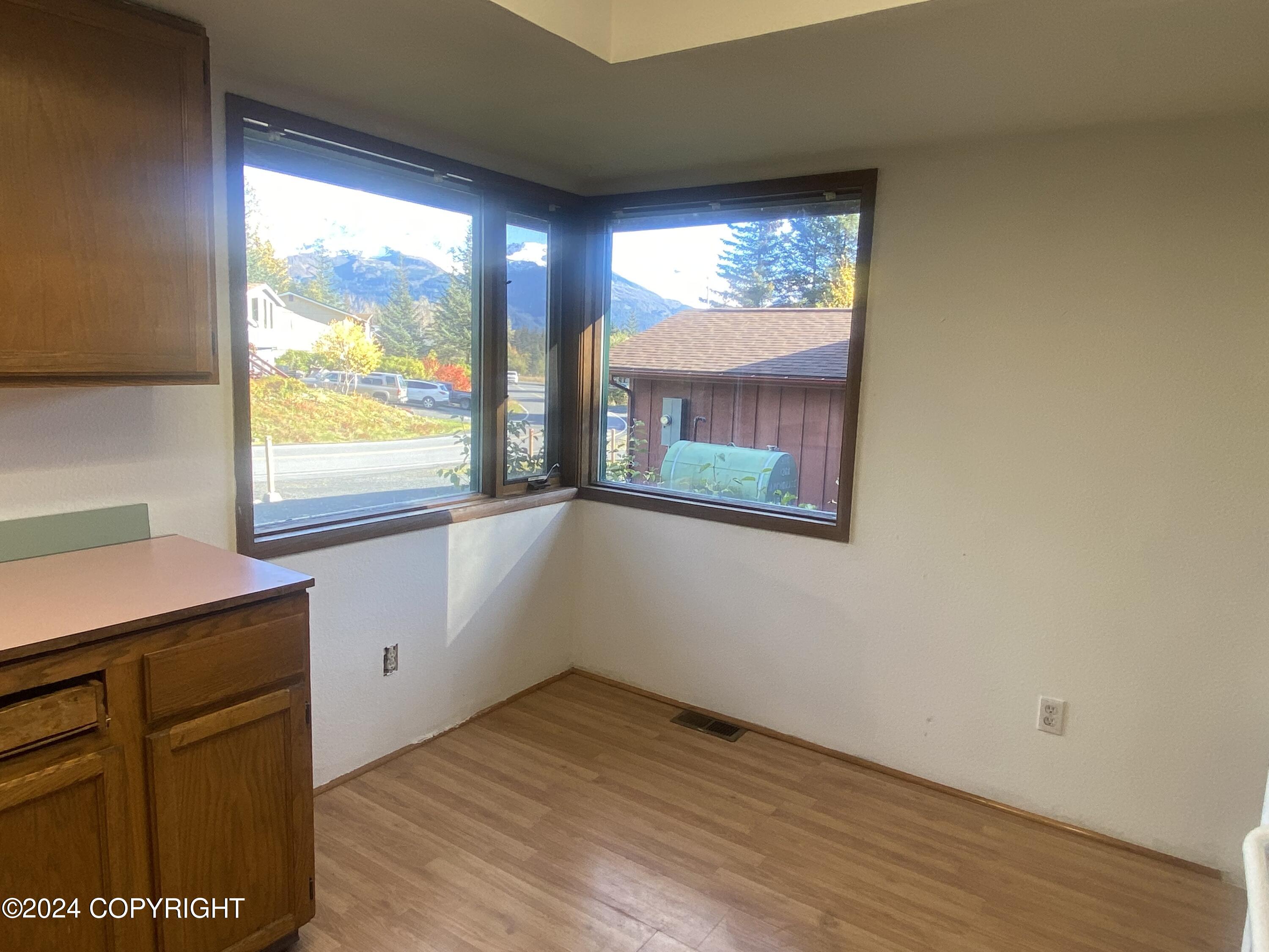 1915 Dora Way, Seward, Alaska image 7