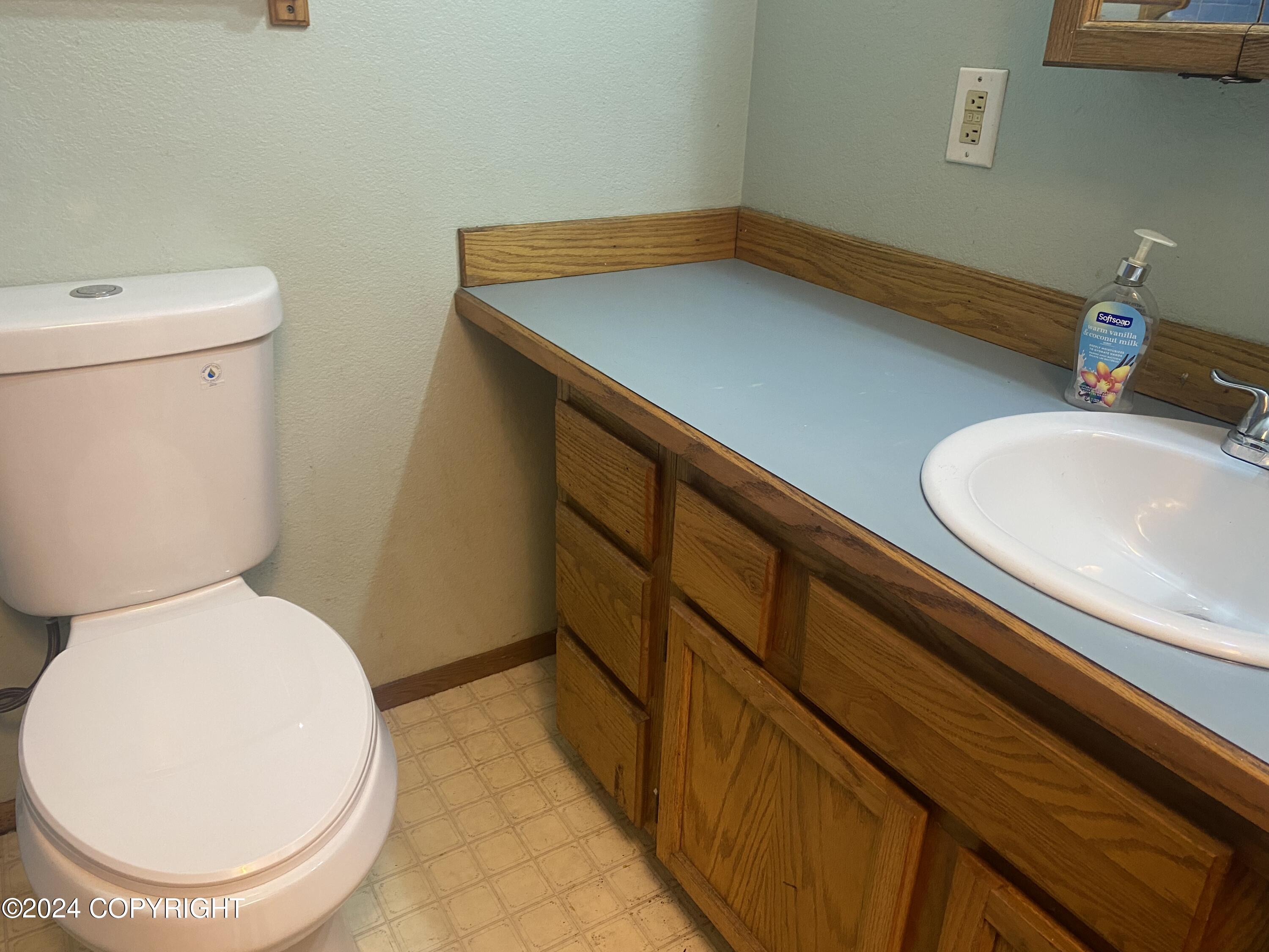 1915 Dora Way, Seward, Alaska image 17