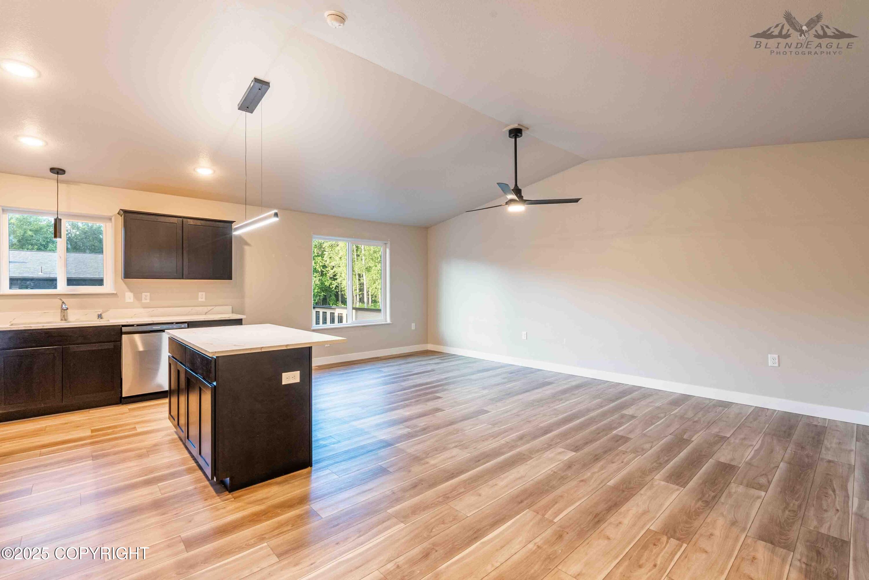 Wasilla, Alaska 99645, United States, 2 Bedrooms Bedrooms, ,1 BathroomBathrooms,Residential,Active,96306