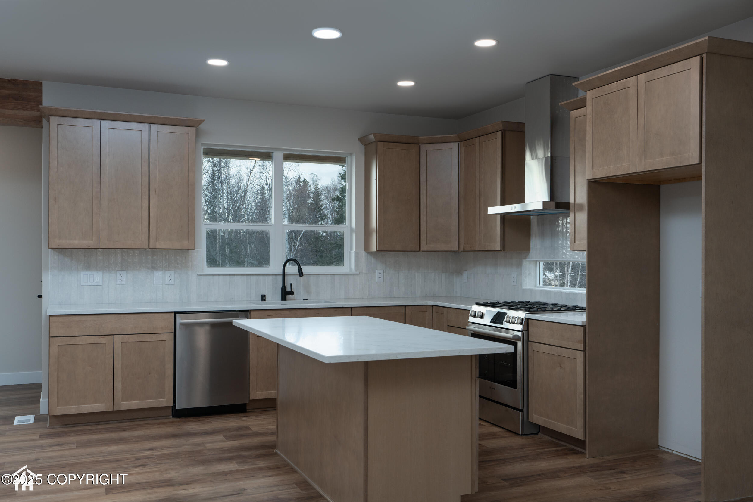 14311 N Pickett Street, Anchorage, Idaho image 4