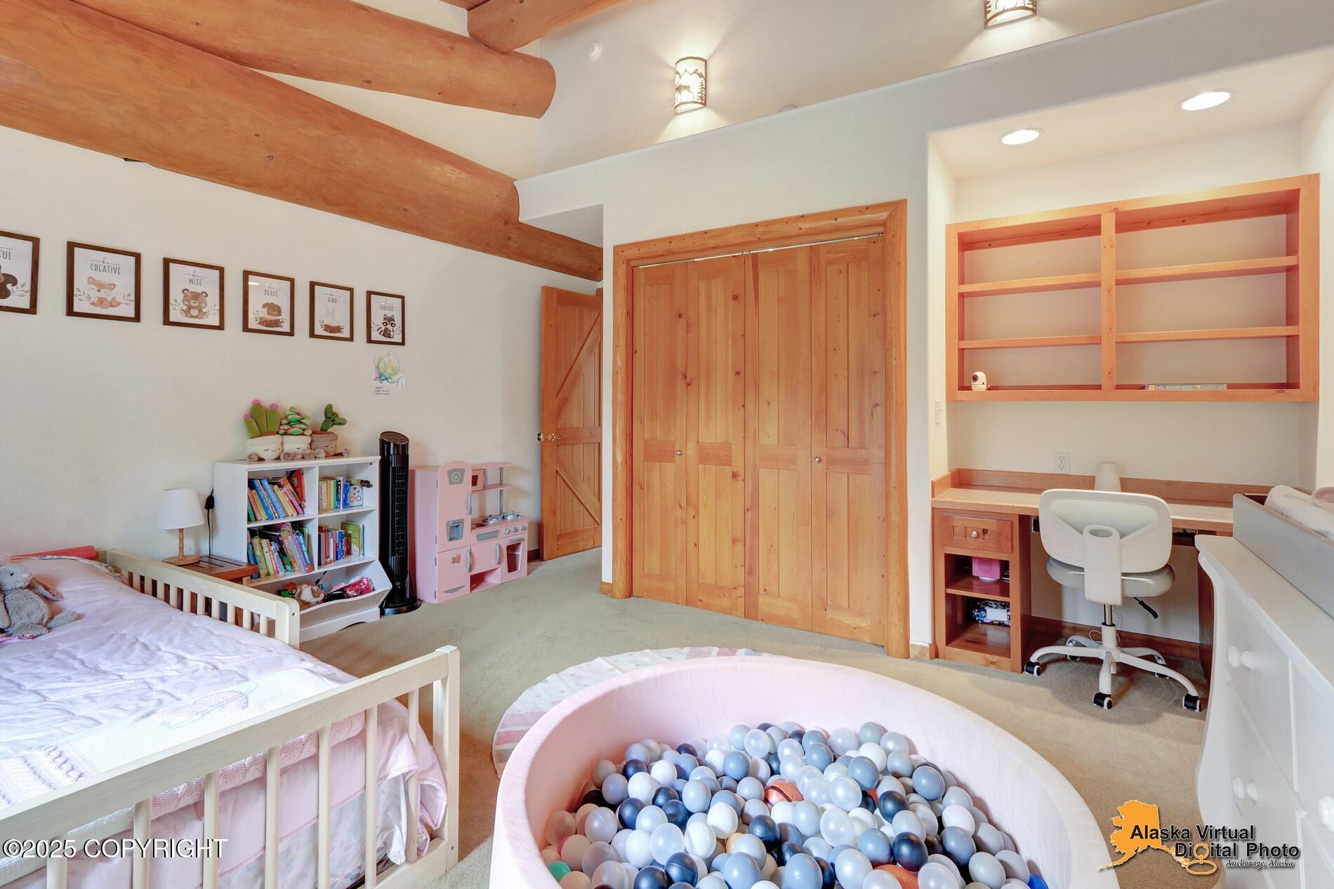 Anchorage, Alaska 99507, United States, 4 Bedrooms Bedrooms, ,4 BathroomsBathrooms,Residential,Active,171916