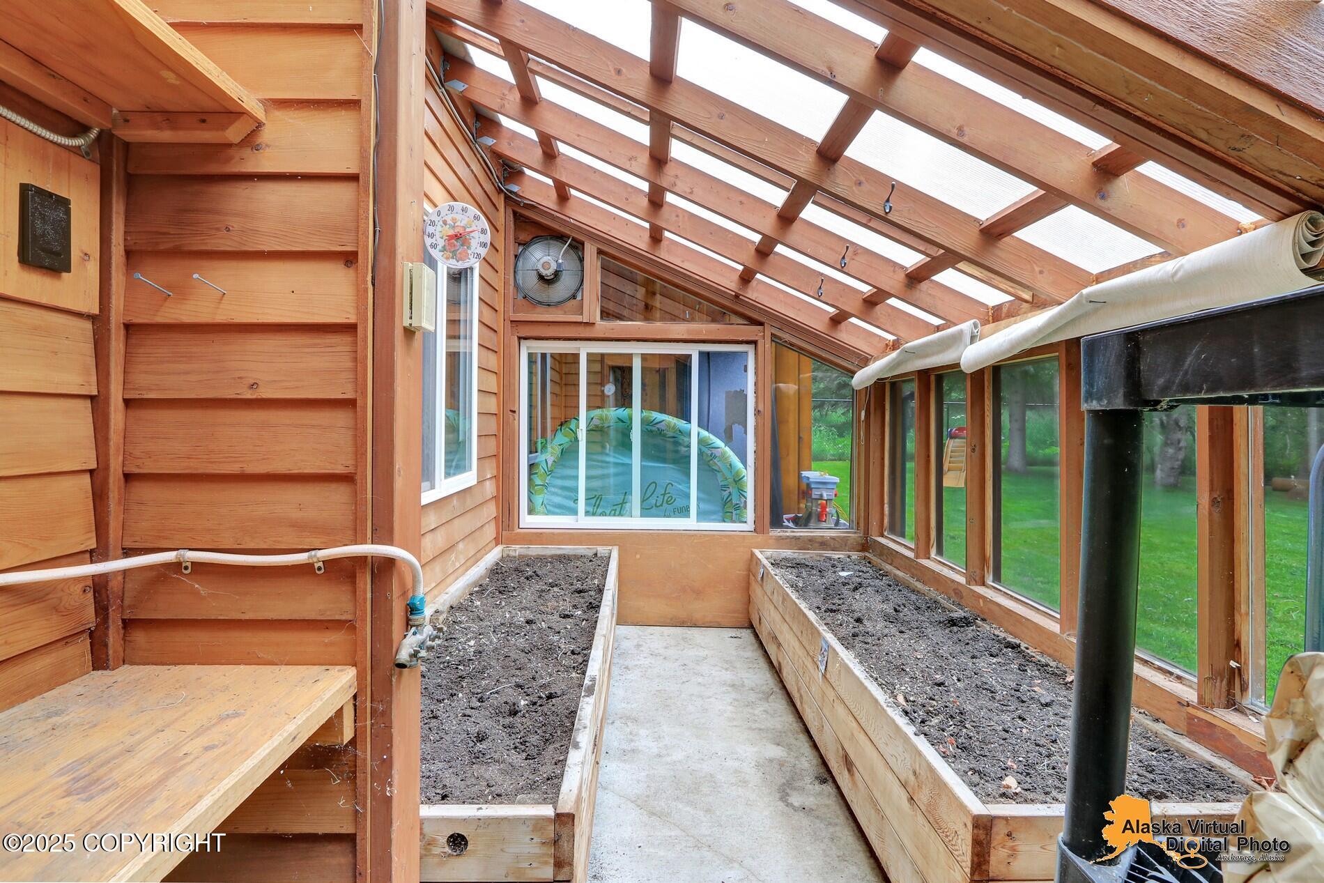 Anchorage, Alaska 99507, United States, 4 Bedrooms Bedrooms, ,4 BathroomsBathrooms,Residential,Active,171916