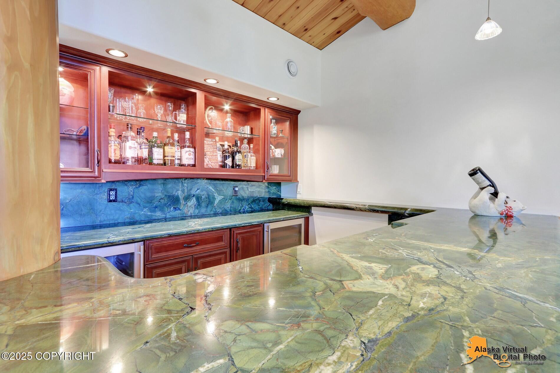 Anchorage, Alaska 99507, United States, 4 Bedrooms Bedrooms, ,4 BathroomsBathrooms,Residential,Active,171916