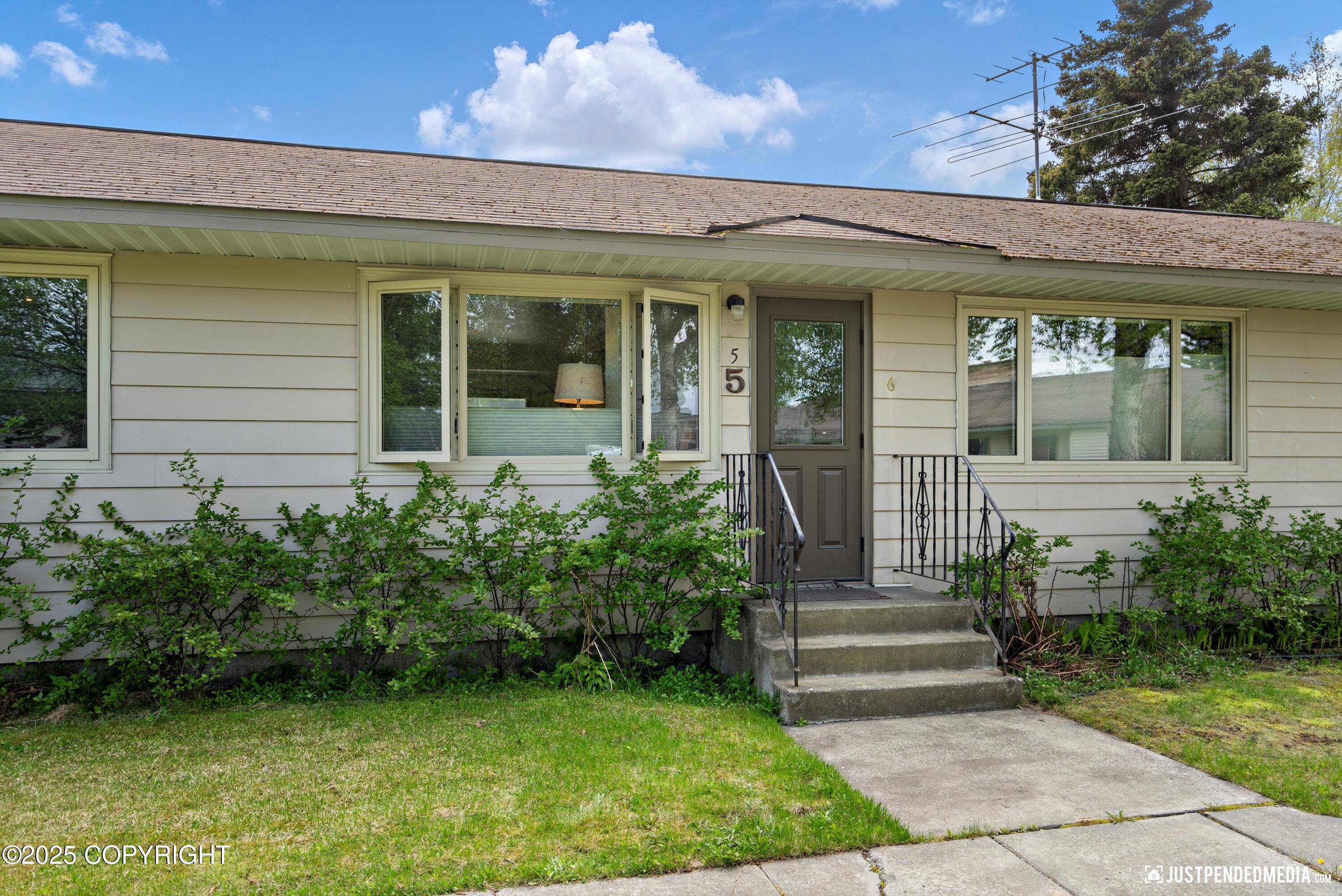 1015 Beech Lane #5, Anchorage, Alaska image 1