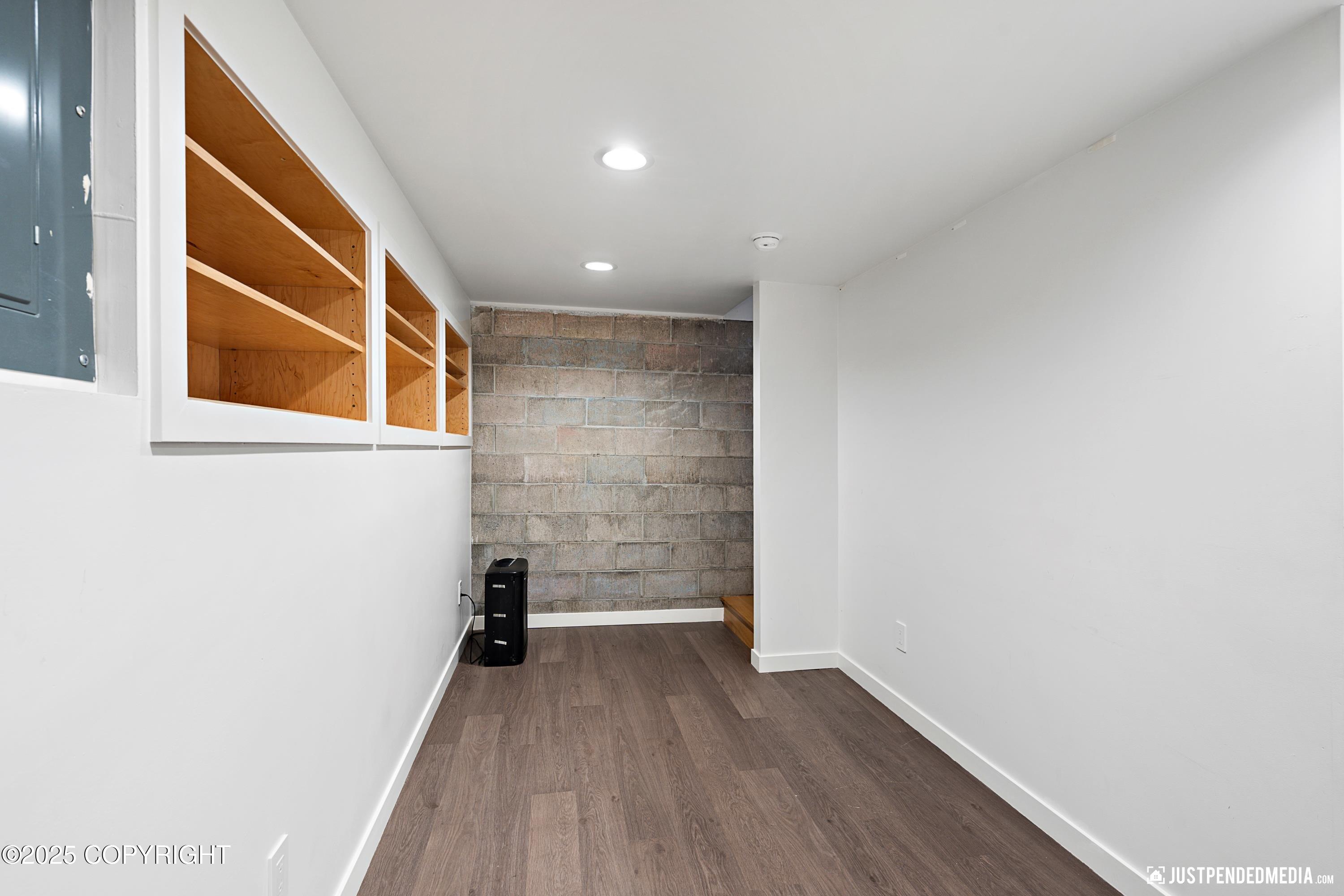 1015 Beech Lane #5, Anchorage, Alaska image 26