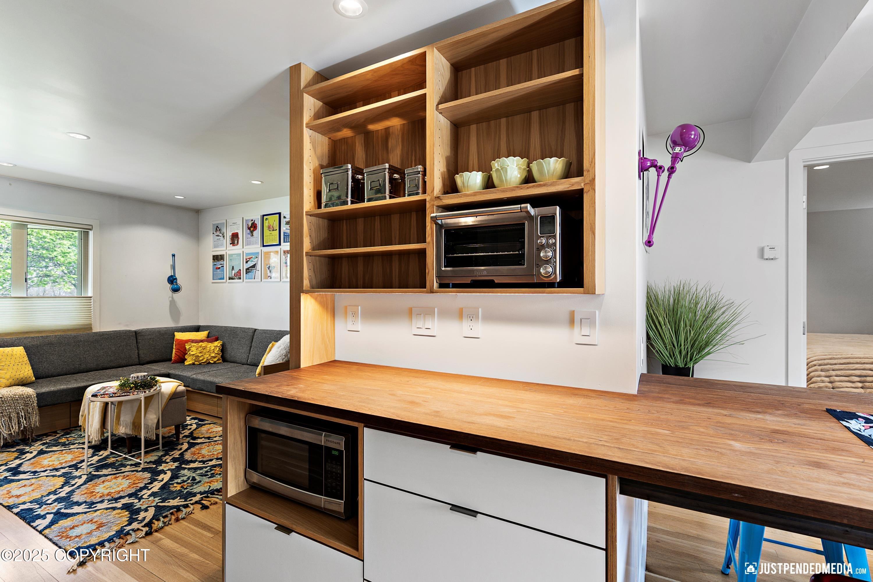 1015 Beech Lane #5, Anchorage, Alaska image 9