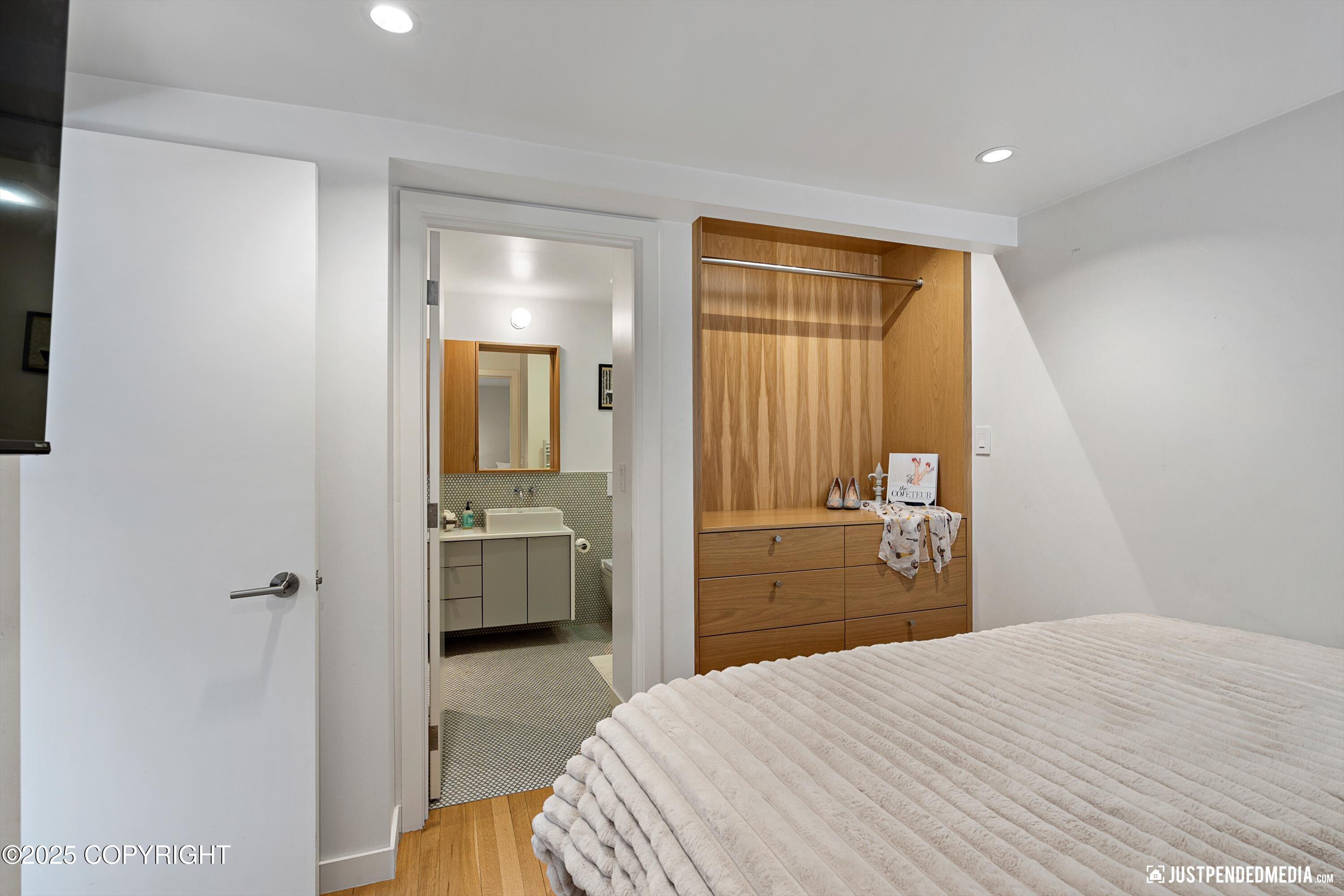 1015 Beech Lane #5, Anchorage, Alaska image 18