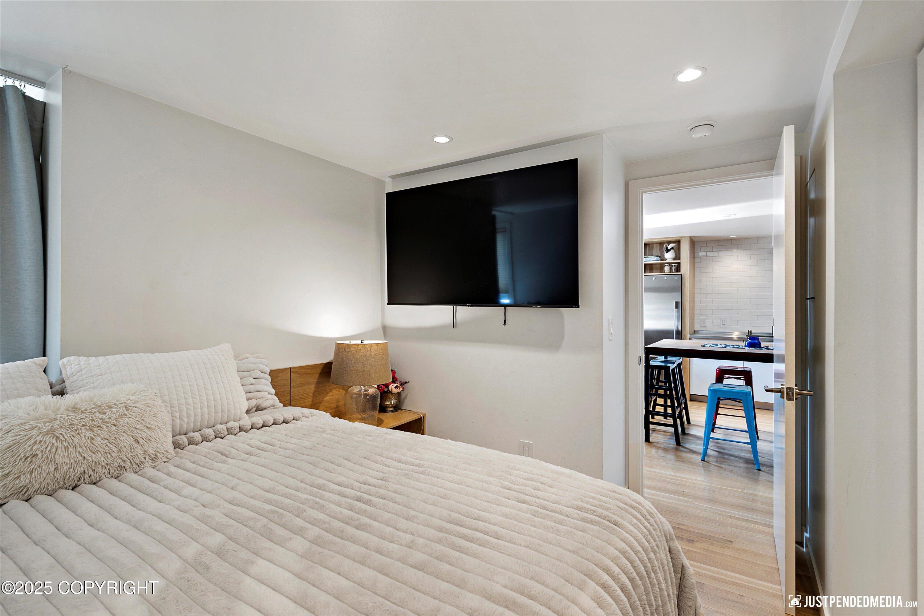 1015 Beech Lane #5, Anchorage, Alaska image 17