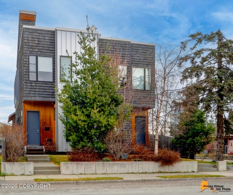 Condo For Sale - 1105 W 11th Avenue<br/> Anchorage, AK 99501