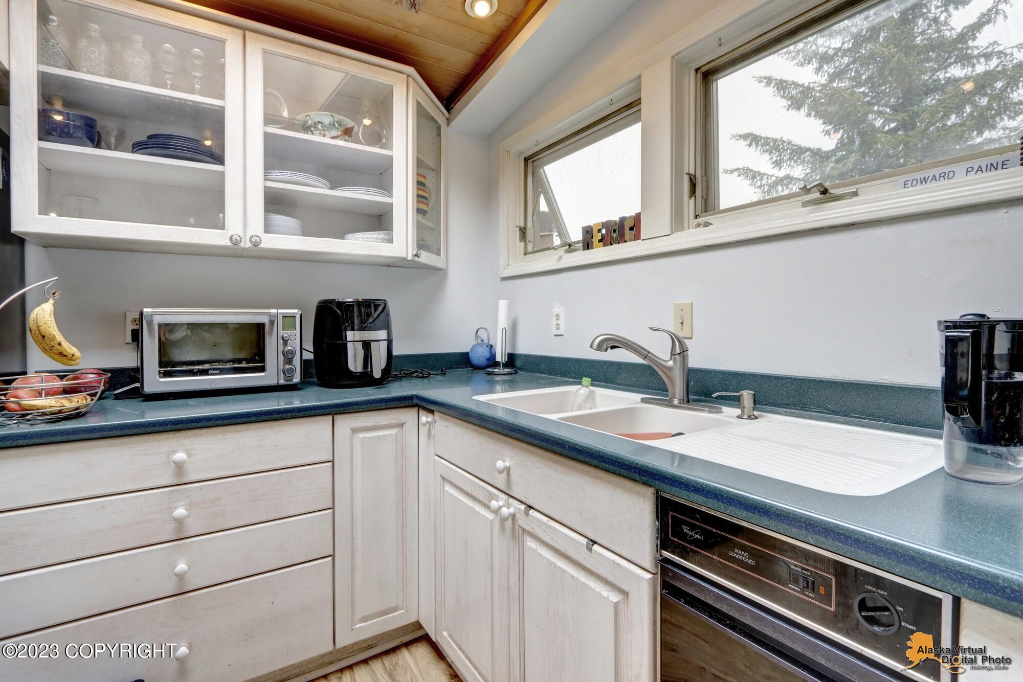 401 Portage Glacier Loop, Girdwood, Alaska image 14