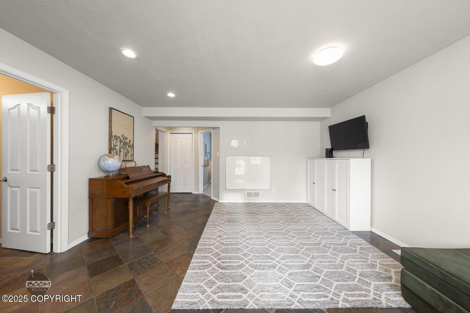 16711 Theodore Drive, Eagle River, Alaska image 40