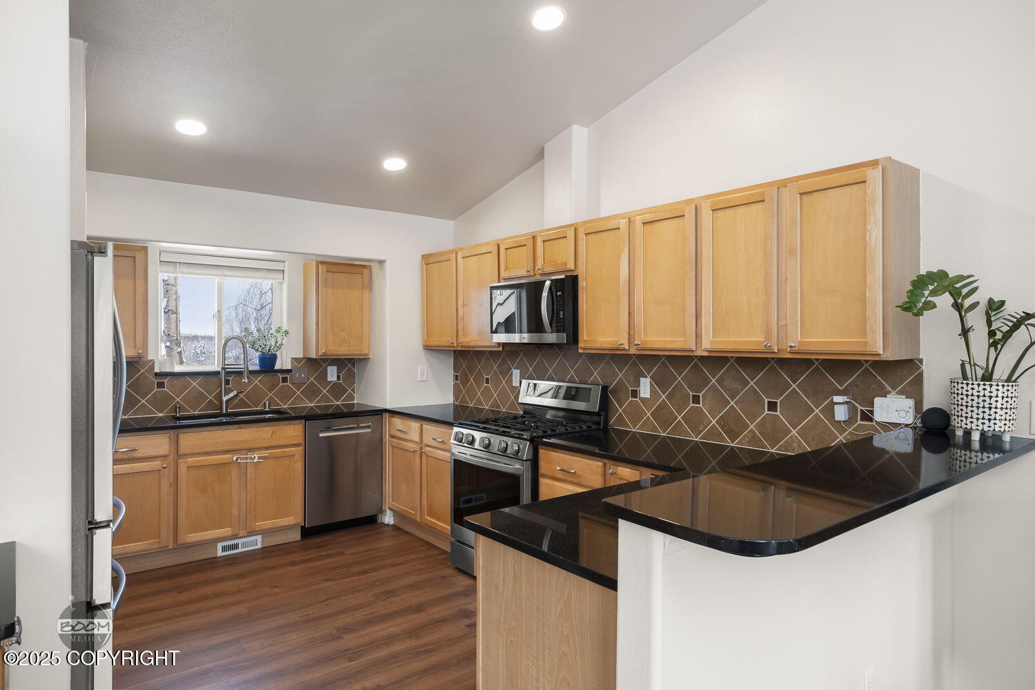 16711 Theodore Drive, Eagle River, Alaska image 4