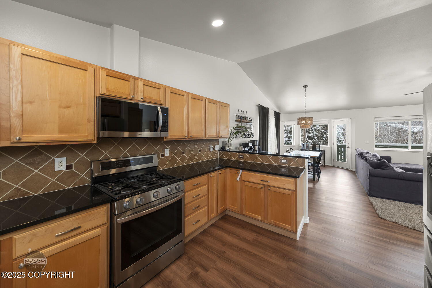 16711 Theodore Drive, Eagle River, Alaska image 8