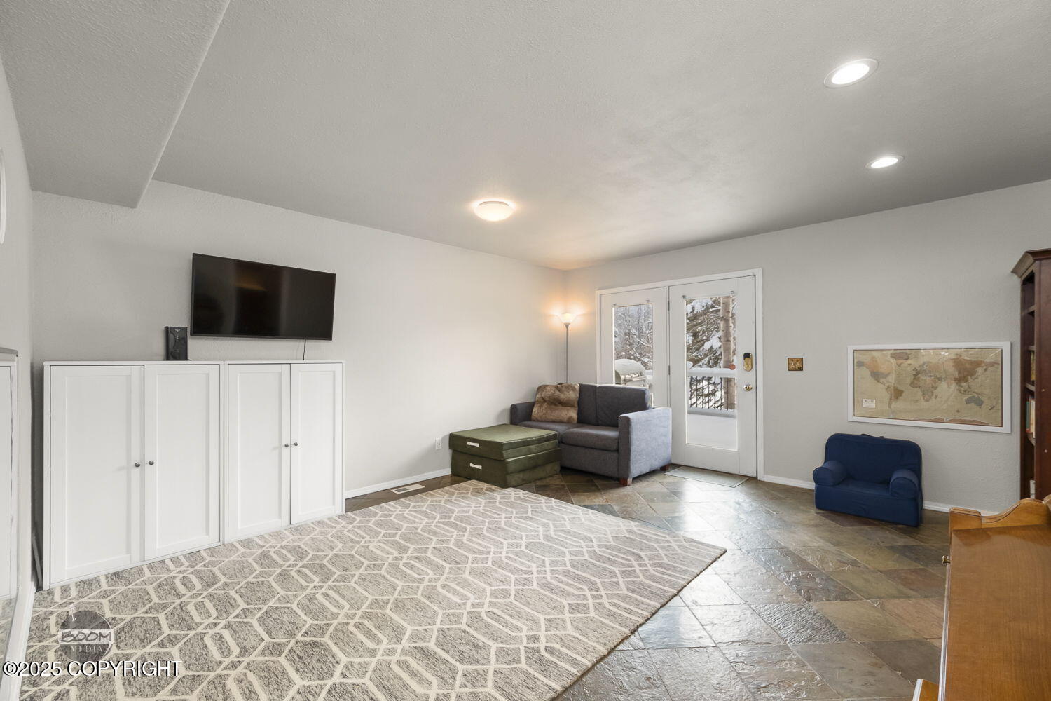 16711 Theodore Drive, Eagle River, Alaska image 39
