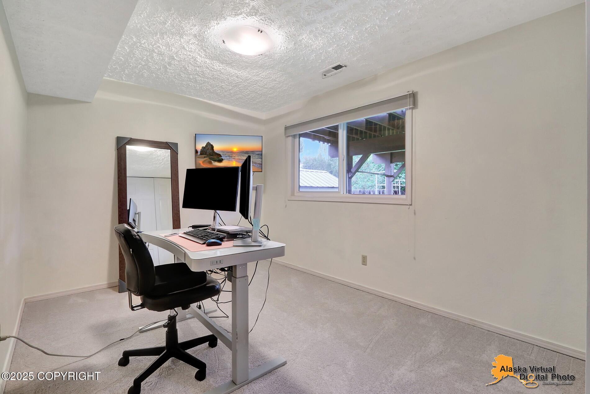 Anchorage, Alaska 99518, United States, 3 Bedrooms Bedrooms, ,2 BathroomsBathrooms,Residential,Pending,209943