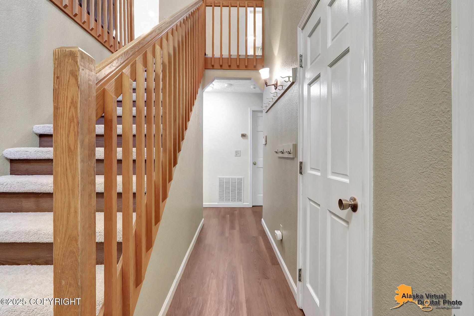 Anchorage, Alaska 99518, United States, 3 Bedrooms Bedrooms, ,2 BathroomsBathrooms,Residential,Pending,209943