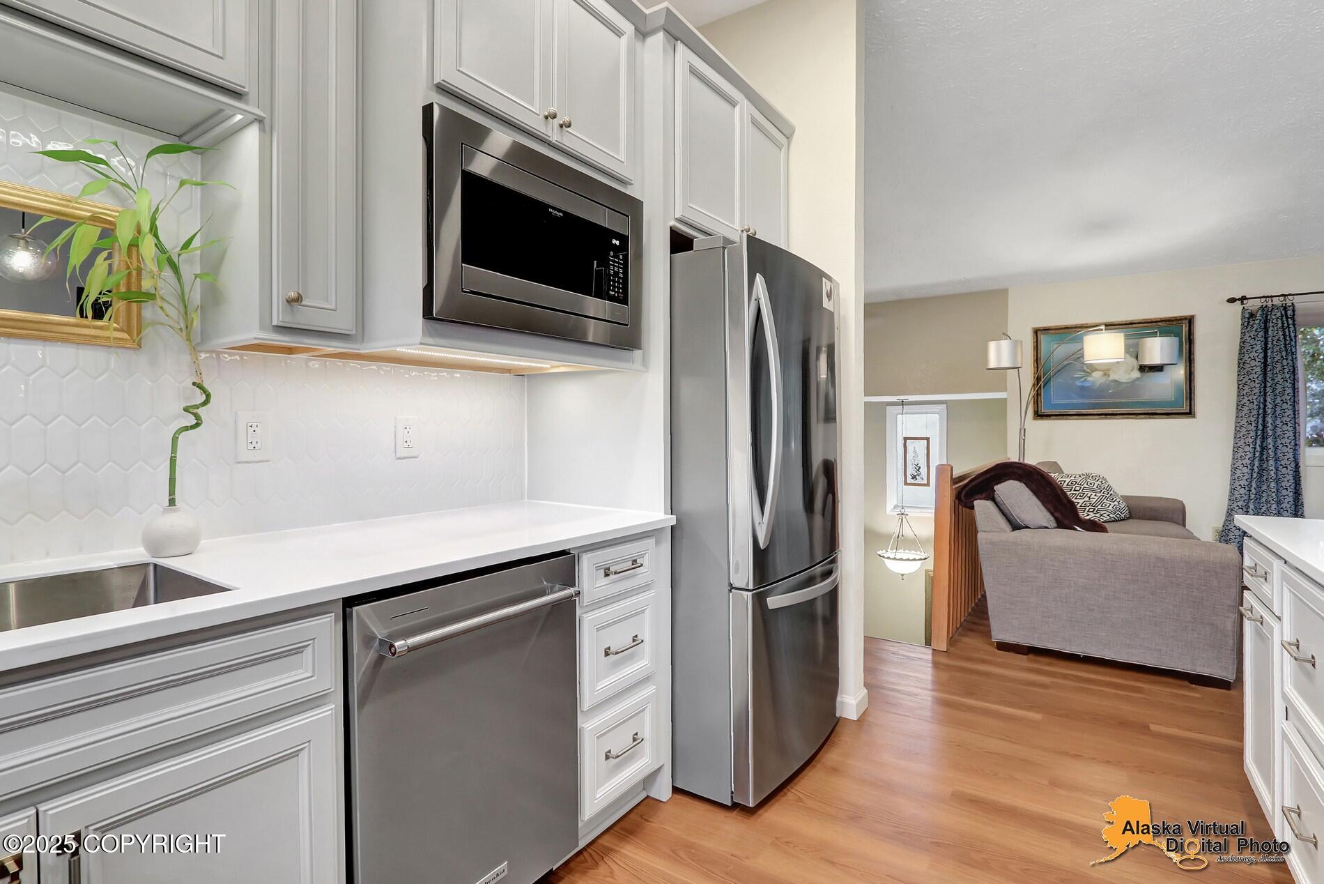 Anchorage, Alaska 99518, United States, 3 Bedrooms Bedrooms, ,2 BathroomsBathrooms,Residential,Pending,209943