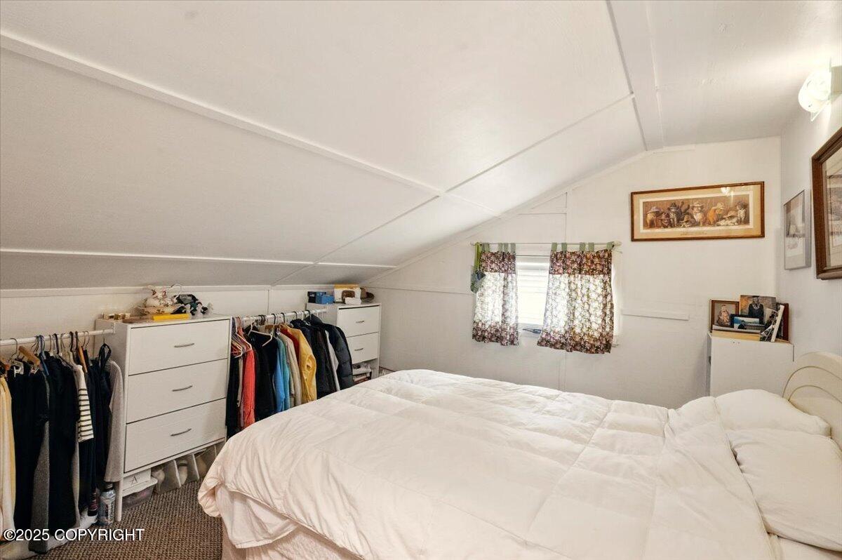 Girdwood, Alaska 99587, United States, 2 Bedrooms Bedrooms, ,1 BathroomBathrooms,Residential,Pending,133405