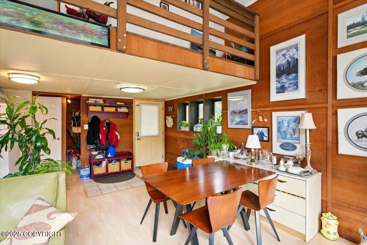 Girdwood, Alaska 99587, United States, 2 Bedrooms Bedrooms, ,1 BathroomBathrooms,Residential,Pending,133405