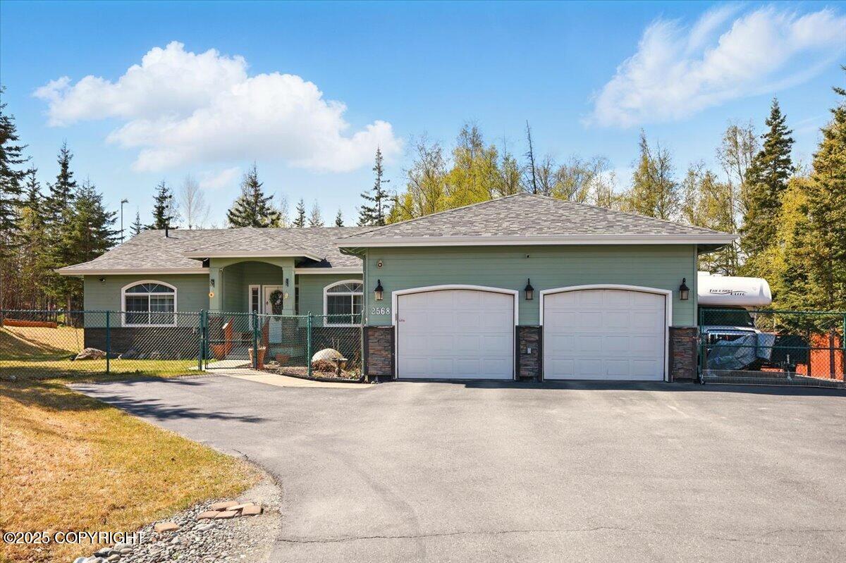 2568 W Shadow Leaf Circle, Wasilla, Alaska image 2
