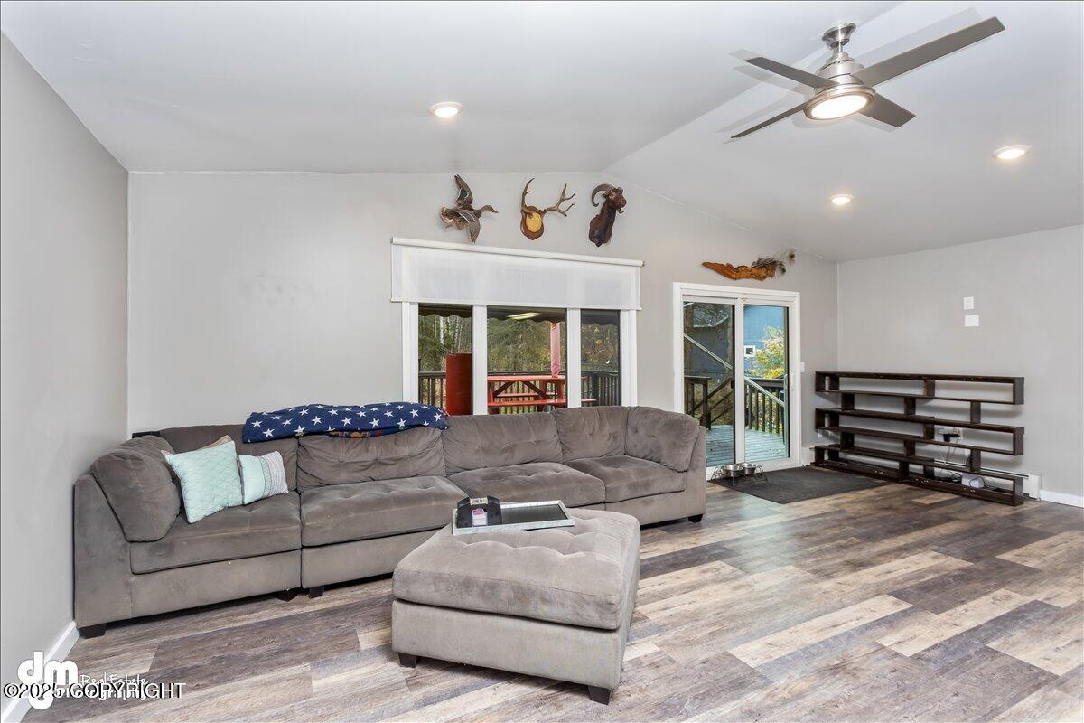 20533 White Birch Road, Chugiak, Idaho image 7