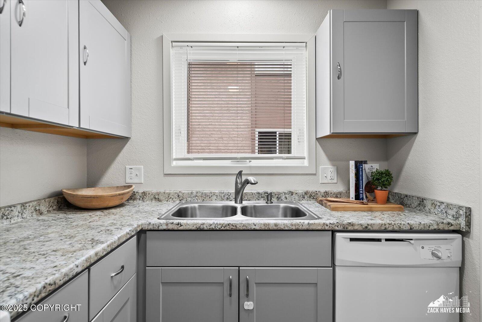 943 E 12th Avenue #6, Anchorage, Alaska image 8