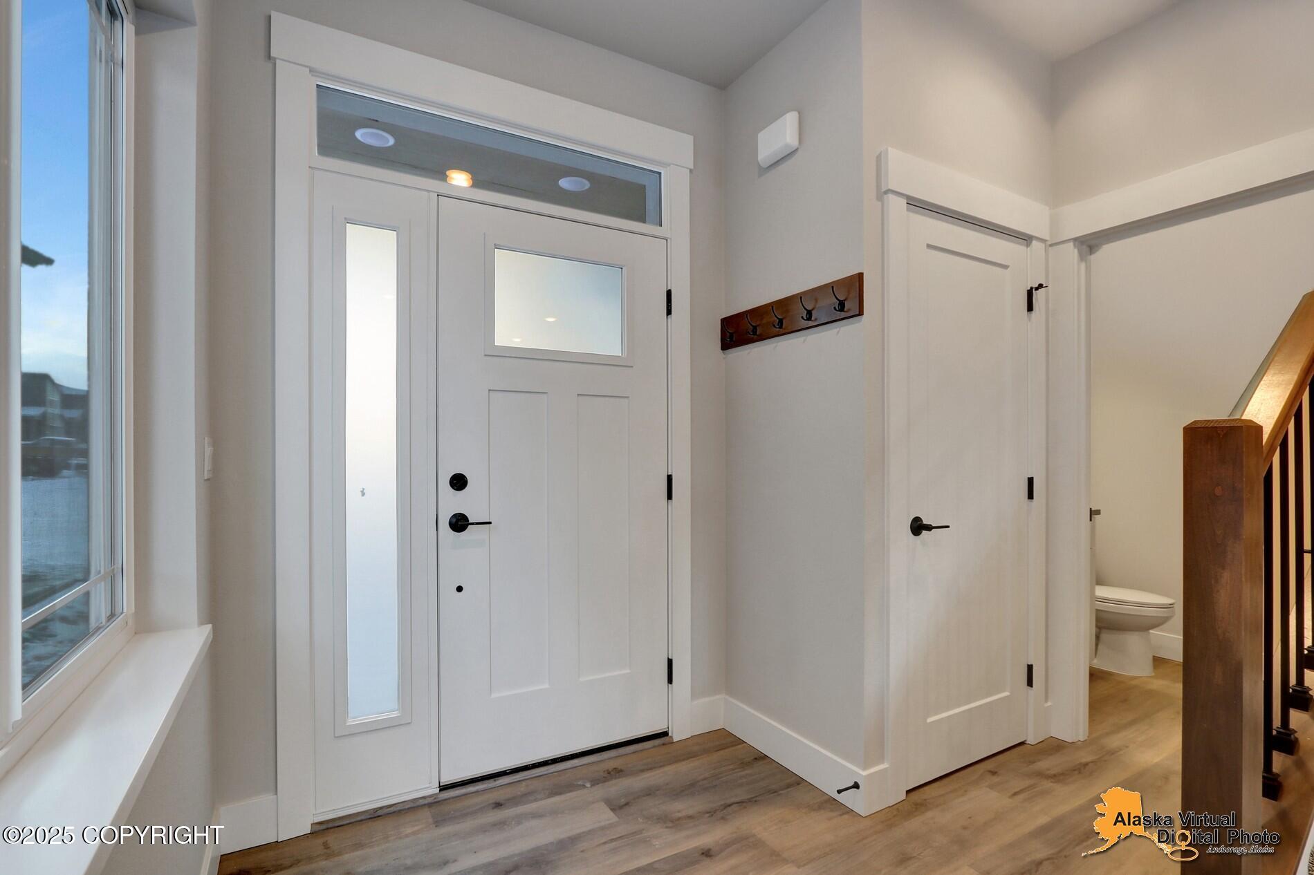8803 N Chalk Hill Loop, Anchorage, Idaho image 3