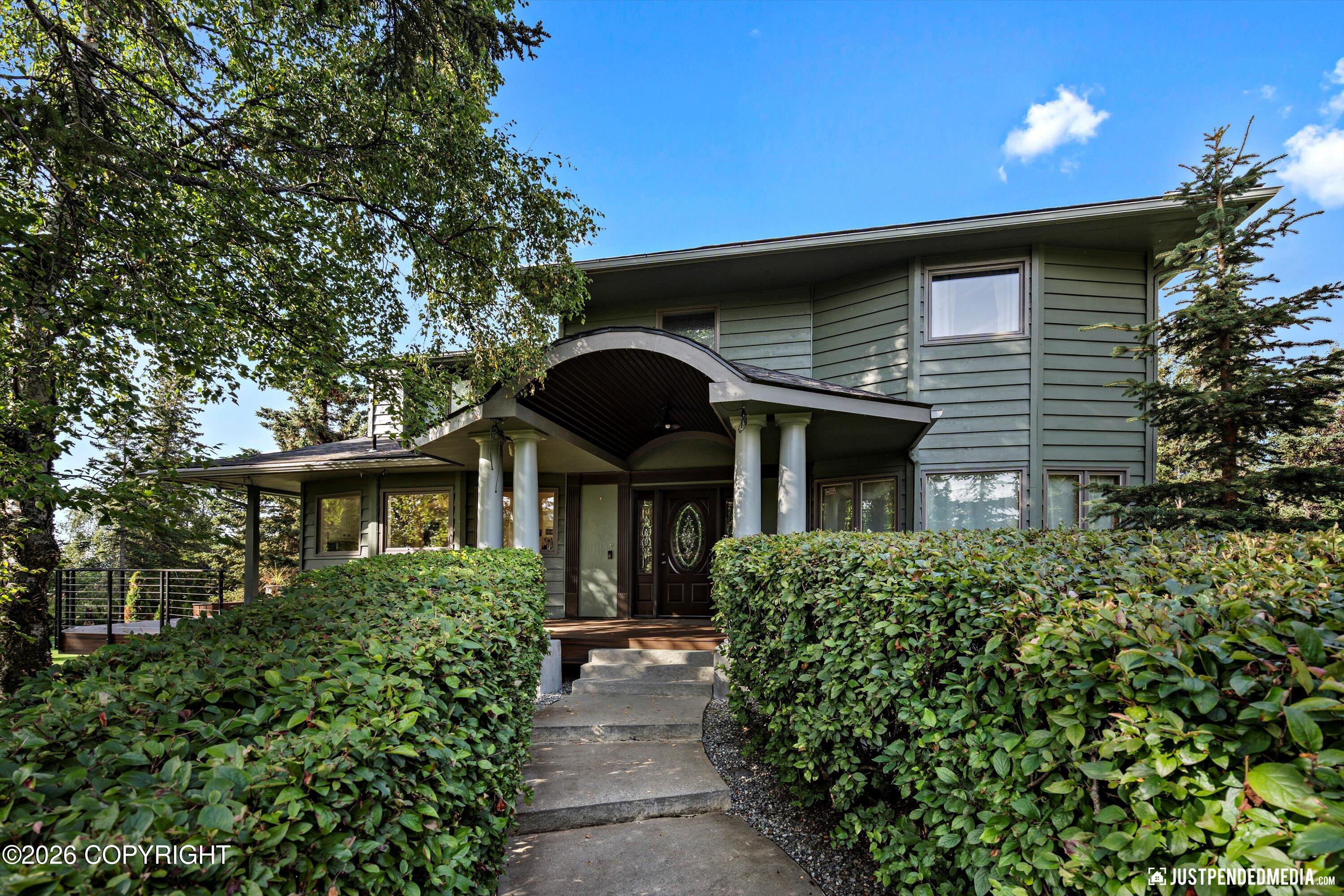 9400 Spring Hill Drive