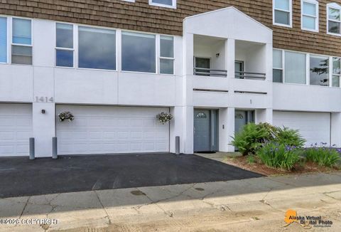 Photo of 1414 W 7th Avenue #3, Anchorage, AK 99501 (MLS # 26-3876)