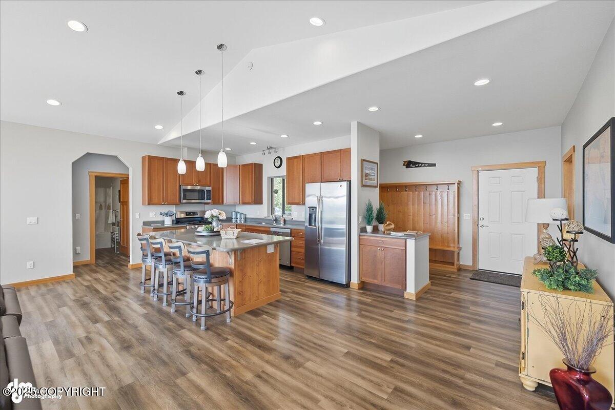 Homer, Alaska 99603, United States, 3 Bedrooms Bedrooms, ,2 BathroomsBathrooms,Residential,Active,206463