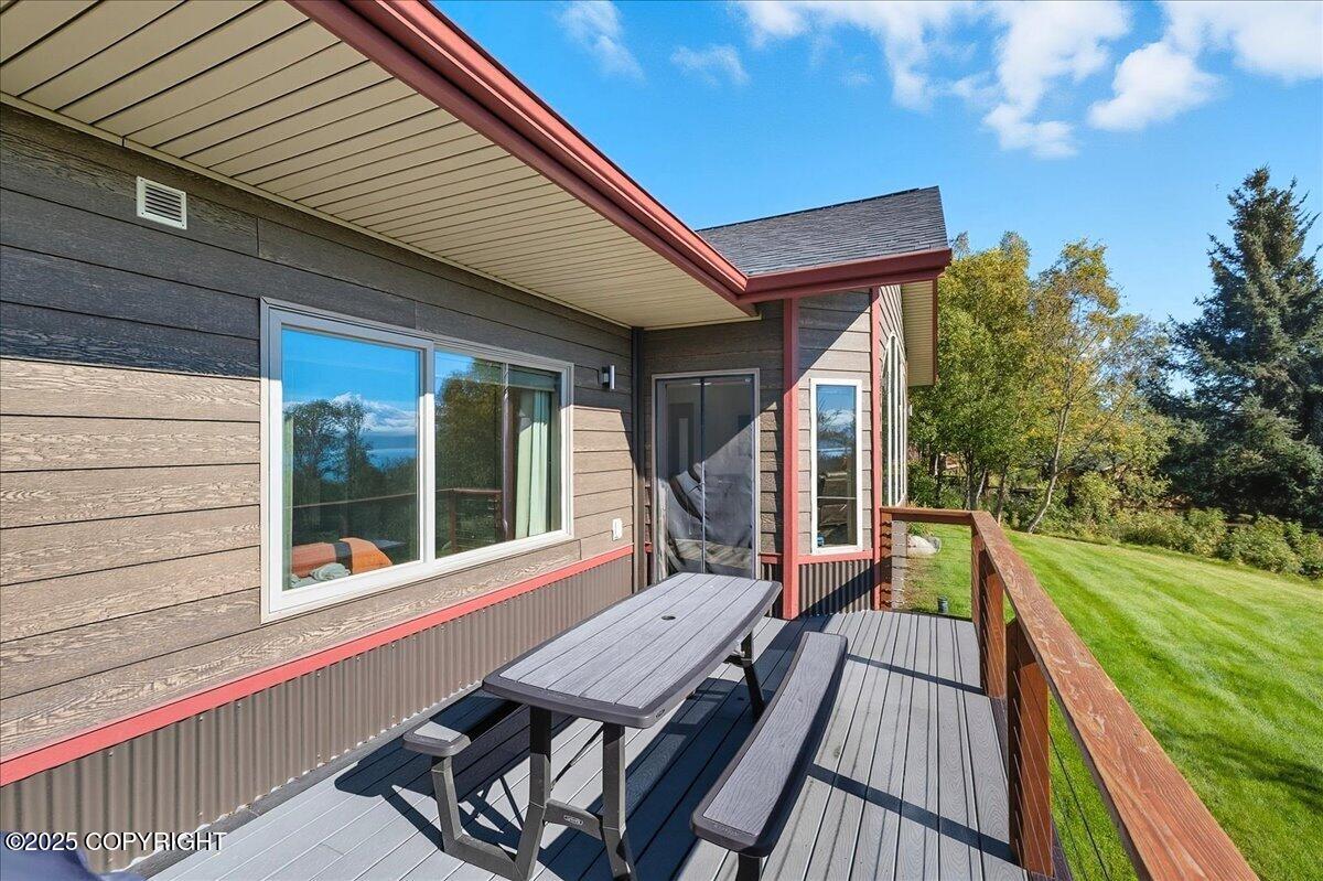 Homer, Alaska 99603, United States, 3 Bedrooms Bedrooms, ,2 BathroomsBathrooms,Residential,Active,206463